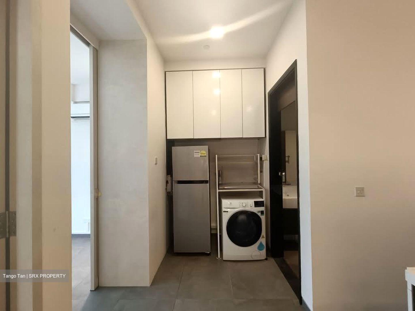 The Modules (D15), Office #595463581